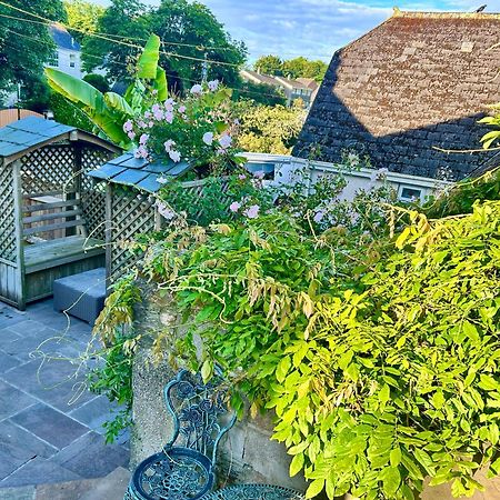 Spacious Cottage In The Village Of Wembury Esterno foto